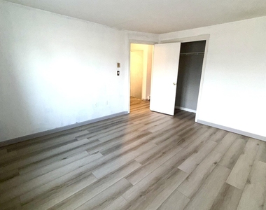 186 Dunbarton - Photo Thumbnail 15
