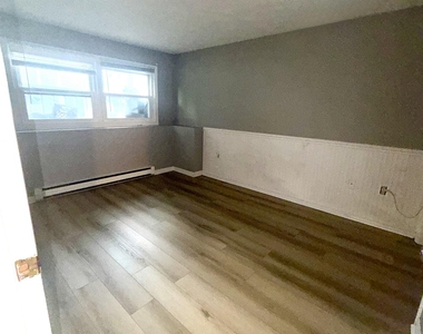 186 Dunbarton - Photo Thumbnail 12
