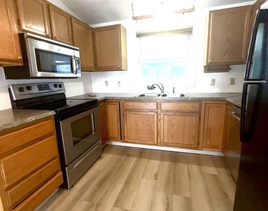 186 Dunbarton - Photo Thumbnail 9