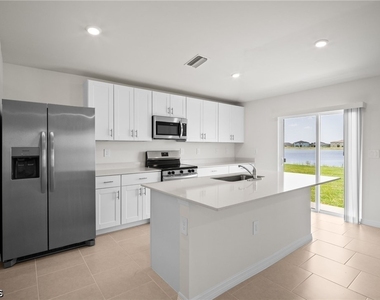 17633 Paradiso Way - Photo Thumbnail 10