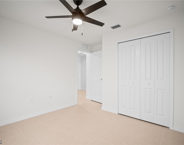 17633 Paradiso Way - Photo Thumbnail 22