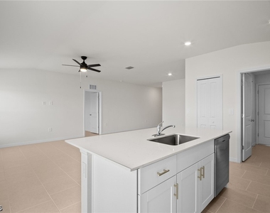 17633 Paradiso Way - Photo Thumbnail 9