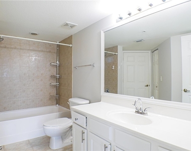 4135 Residence Drive - Photo Thumbnail 8