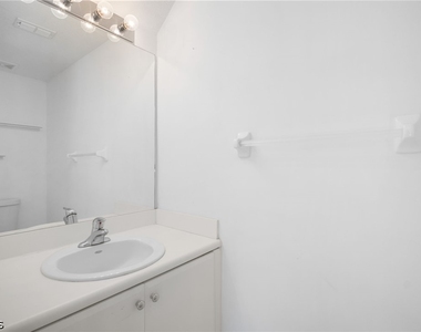 8535 Athena Court - Photo Thumbnail 14