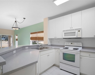 8535 Athena Court - Photo Thumbnail 12
