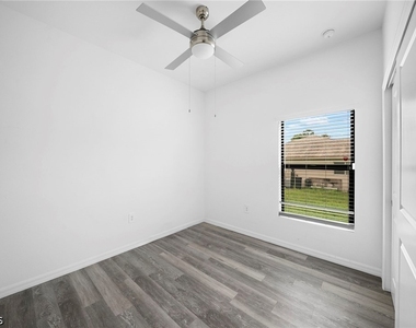 4716 29th Street Sw - Photo Thumbnail 6