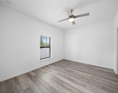 4716 29th Street Sw - Photo Thumbnail 17