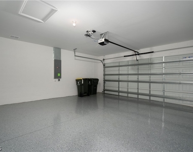 42428 Cascade Drive - Photo Thumbnail 22