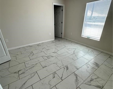 254 Sw 3rd Street - Photo Thumbnail 8