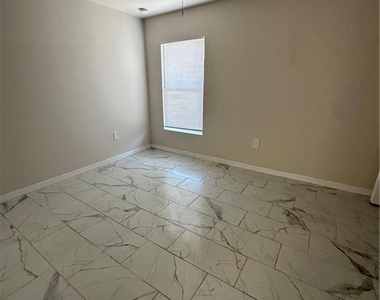 254 Sw 3rd Street - Photo Thumbnail 7