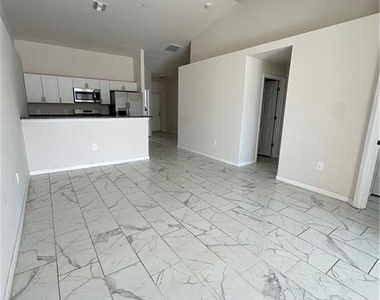 254 Sw 3rd Street - Photo Thumbnail 9