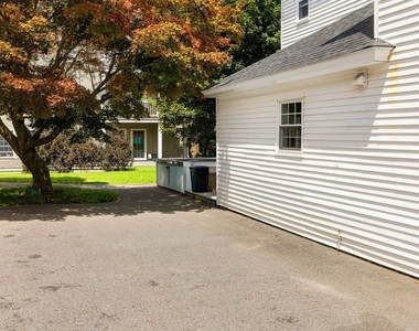 649 State - Photo Thumbnail 25