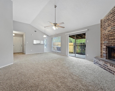 22101 Moss Falls Lane - Photo Thumbnail 6