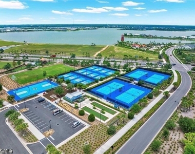 43040 Greenway Boulevard - Photo Thumbnail 18