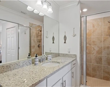43040 Greenway Boulevard - Photo Thumbnail 8