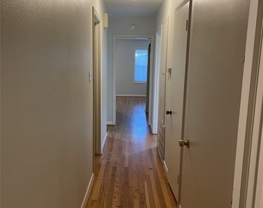 5339 Carew Street - Photo Thumbnail 5