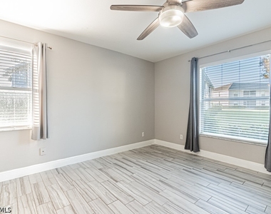 1392 Churchill Circle - Photo Thumbnail 7