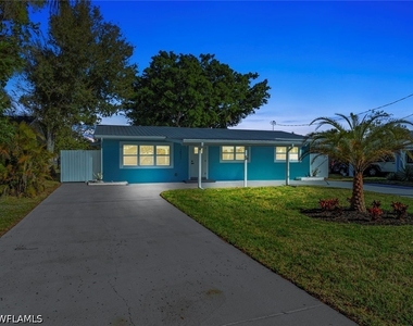 12511 Davis Boulevard - Photo Thumbnail 3