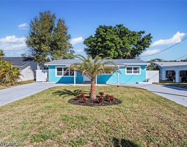 12511 Davis Boulevard - Photo Thumbnail 4