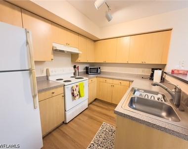 8754 River Homes Lane - Photo Thumbnail 3