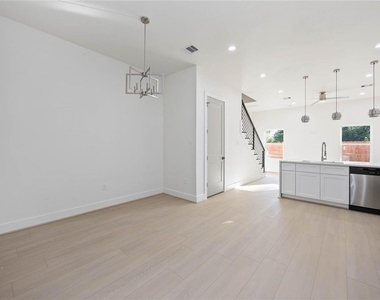 5222 Gold Street - Photo Thumbnail 4