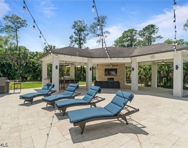 5420 Boxwood Way - Photo Thumbnail 26