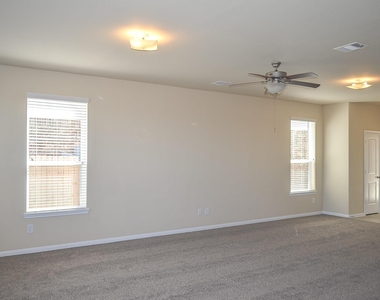 3550 Paganini Place - Photo Thumbnail 6