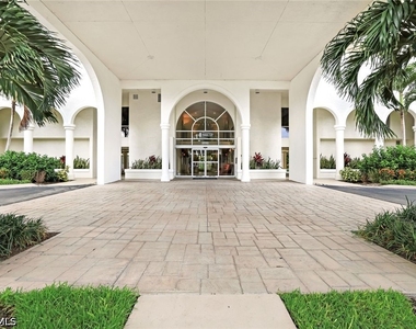 5550 Heron Point Drive - Photo Thumbnail 18
