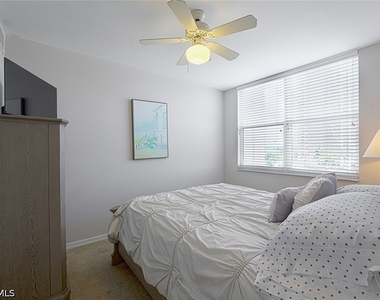 5550 Heron Point Drive - Photo Thumbnail 11