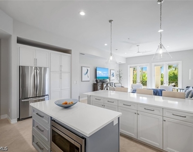 2851 Tiburon Boulevard E - Photo Thumbnail 8