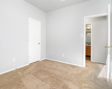 18218 Wild Orchid Drive - Photo Thumbnail 20