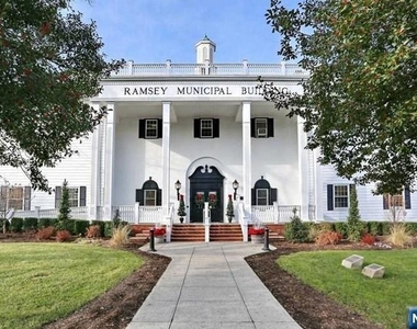 59 Regency - Photo Thumbnail 28