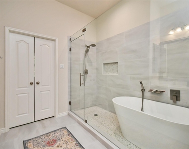 22 Wood Drake Place - Photo Thumbnail 11
