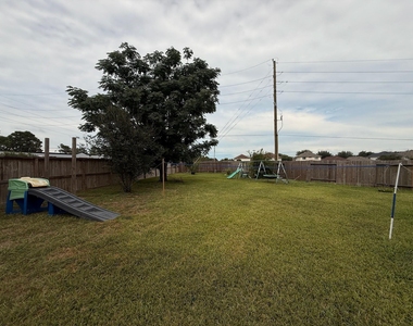 1247 Lavender Shade Court - Photo Thumbnail 36