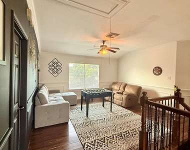 1247 Lavender Shade Court - Photo Thumbnail 11