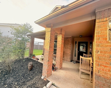 1247 Lavender Shade Court - Photo Thumbnail 2