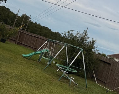 1247 Lavender Shade Court - Photo Thumbnail 31