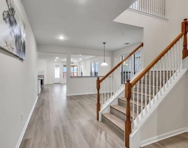 4459 Ashberry Pine Lane - Photo Thumbnail 8