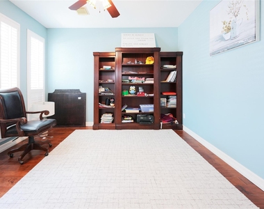 2422 Lansing Circle - Photo Thumbnail 26
