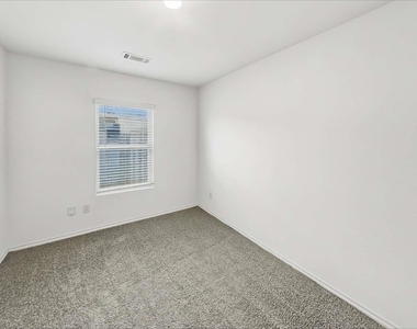 18776 Faustina Way - Photo Thumbnail 12