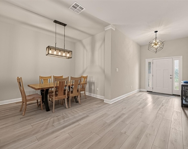 2605 Golden Palms - Photo Thumbnail 13