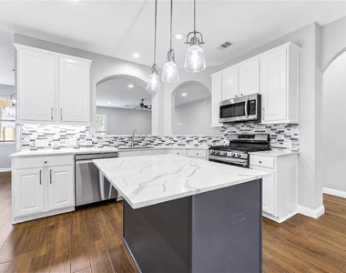20138 Jasper Oaks Drive - Photo Thumbnail 13