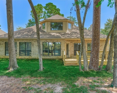 13707 Fountainview Drive - Photo Thumbnail 1