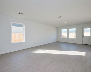 18224 Pontecorvo Lane - Photo Thumbnail 10