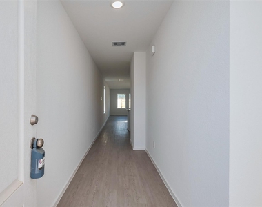 18224 Pontecorvo Lane - Photo Thumbnail 8