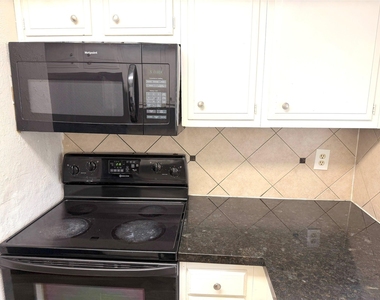 6620 Westwick Drive - Photo Thumbnail 3