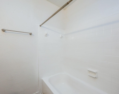 7510 Shadyvilla Lane - Photo Thumbnail 18