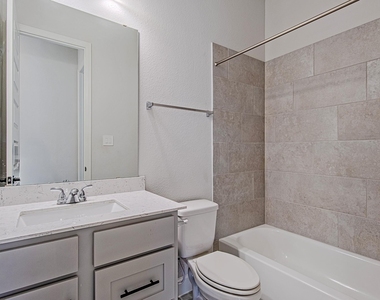 4002 Maple Glen Drive - Photo Thumbnail 27