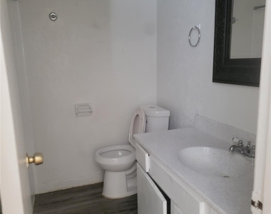 6305 Westward Street - Photo Thumbnail 6