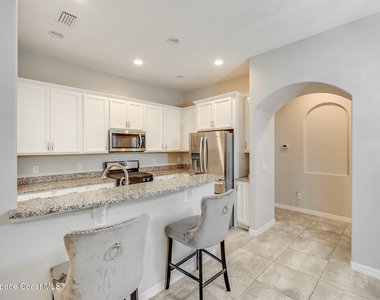 8870 Napolo Drive - Photo Thumbnail 7